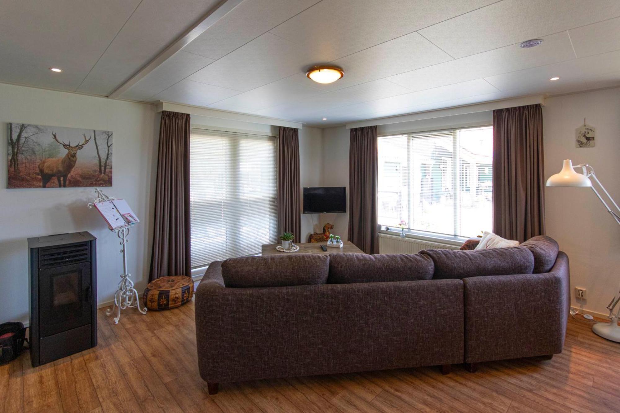 Villa Am Treis à Wieringerwerf Extérieur photo